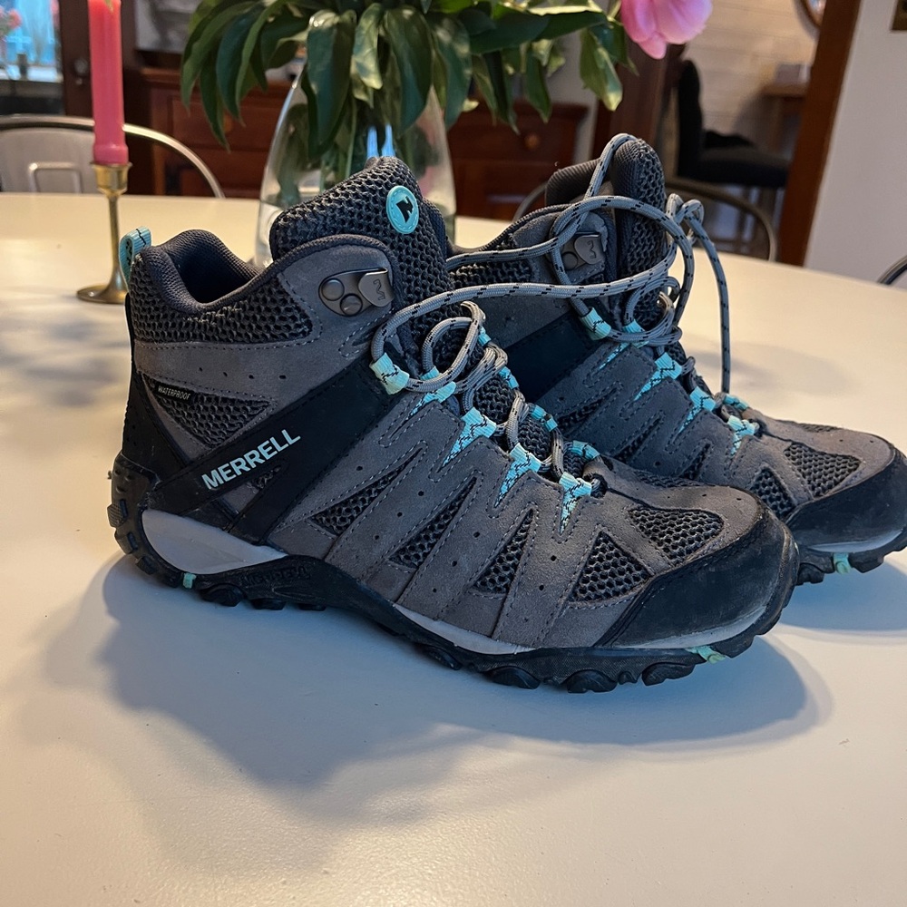 Merrell Charcoal and Teal Hiking Boots